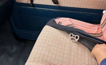 Volkswagen-vanagon-1984-blue-12