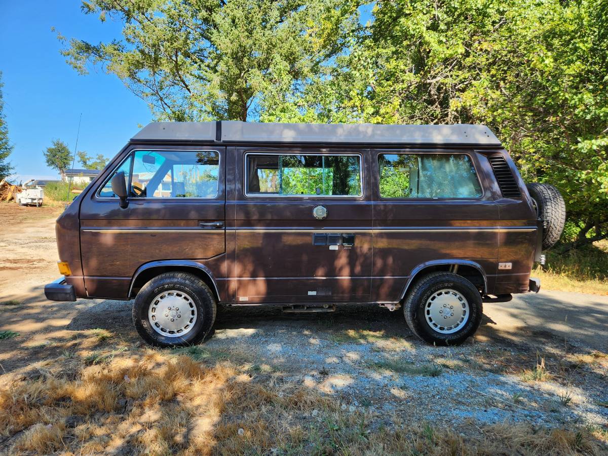 Volkswagen-vanagon-1986-1