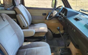 Volkswagen-vanagon-1986-13