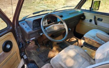 Volkswagen-vanagon-1986-15