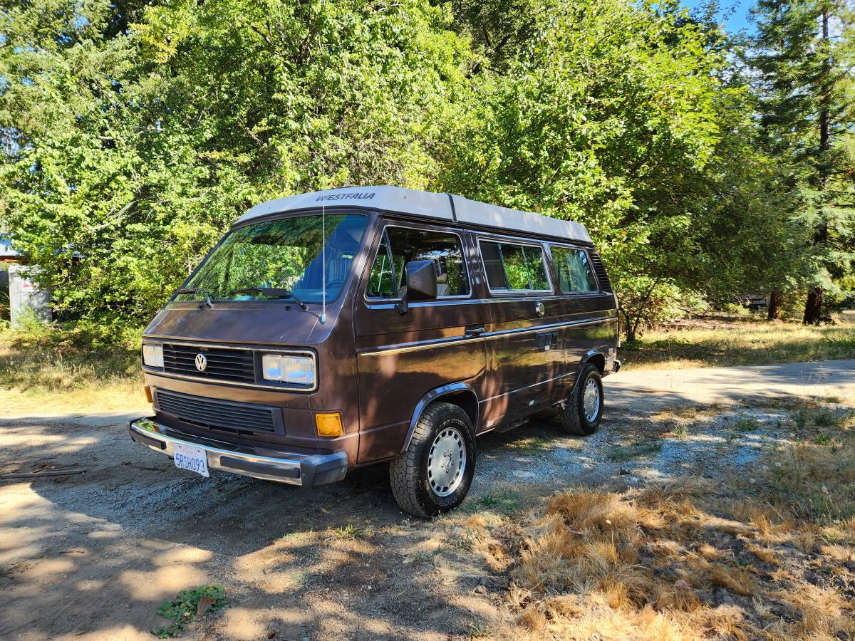 Volkswagen-vanagon-1986-18