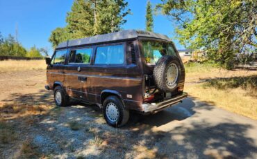 Volkswagen-vanagon-1986-2