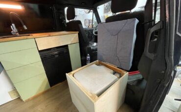Volkswagen-vanagon-1986-blue-21