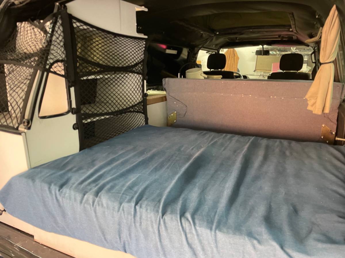 Volkswagen-vanagon-1986-blue-8