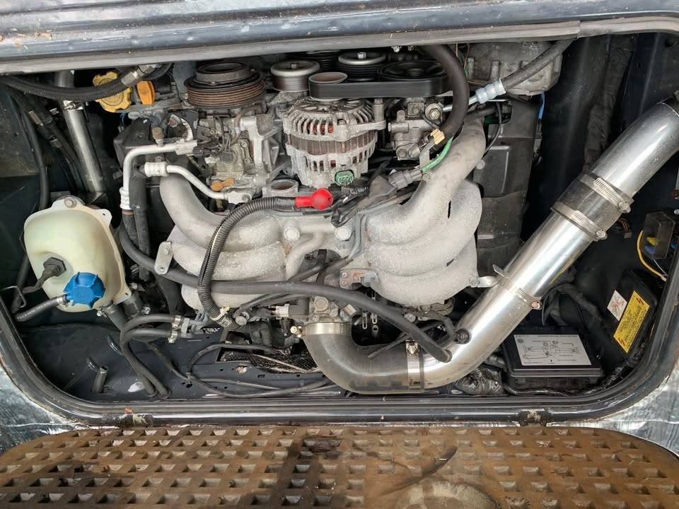 Volkswagen-vanagon-1986-blue-9