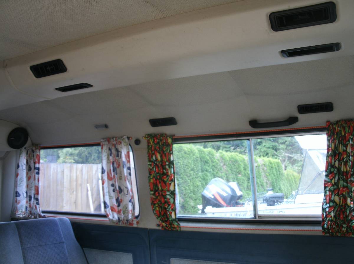 Volkswagen-vanagon-1987-blue-5