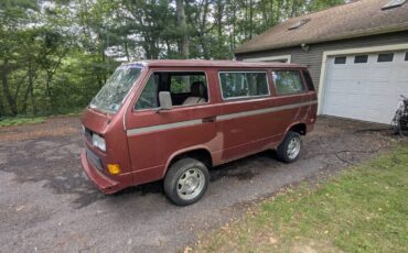 Volkswagen-vanagon-1987-red-1