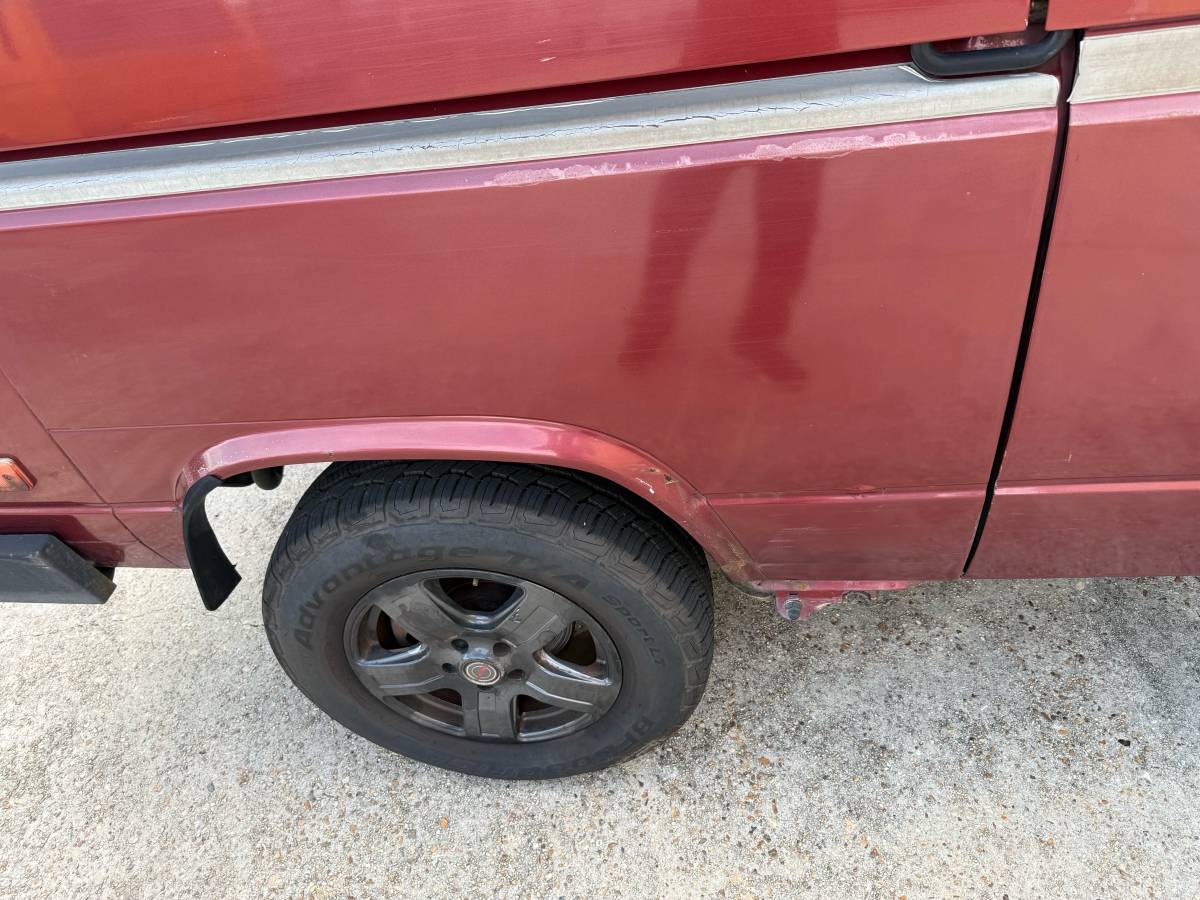 Volkswagen-vanagon-1987-red-2