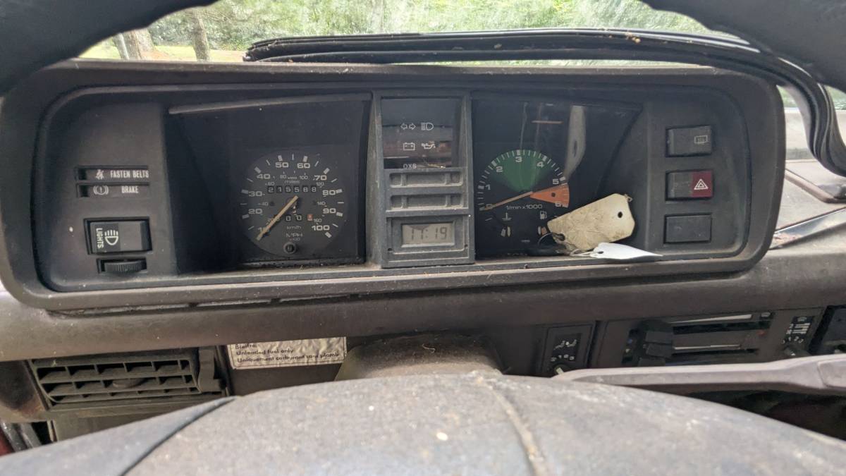 Volkswagen-vanagon-1987-red-7