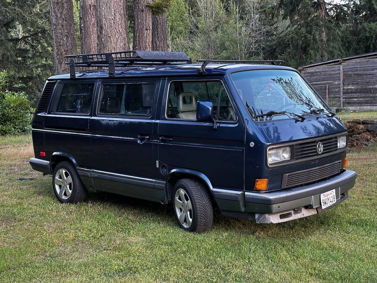 Volkswagen-vanagon-1988-2
