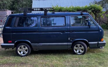 Volkswagen-vanagon-1988-6