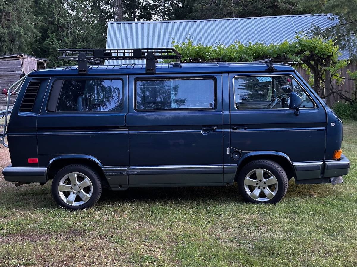 Volkswagen-vanagon-1988-6