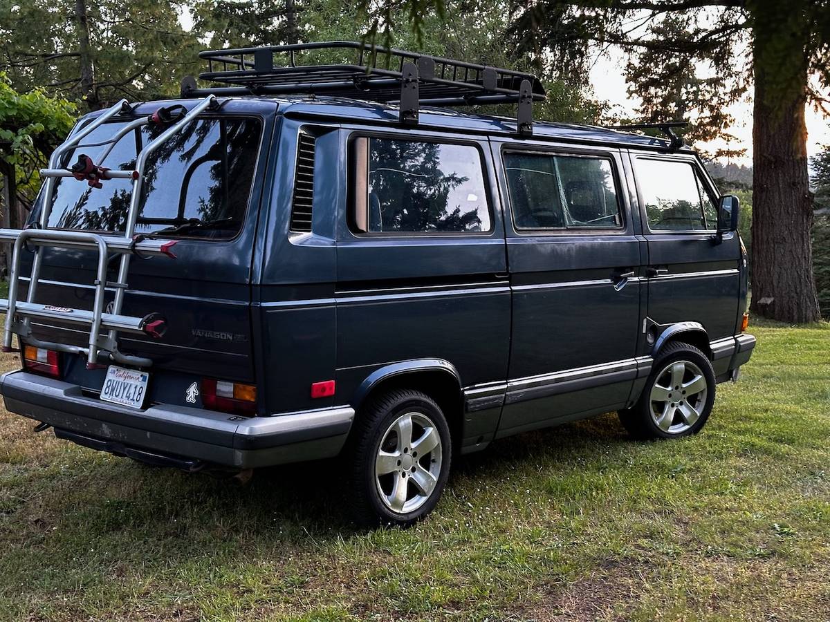 Volkswagen-vanagon-1988-8