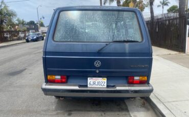 Volkswagen-vanagon-1990-blue-3