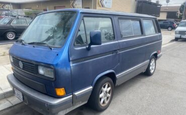 Volkswagen-vanagon-1990-blue-6