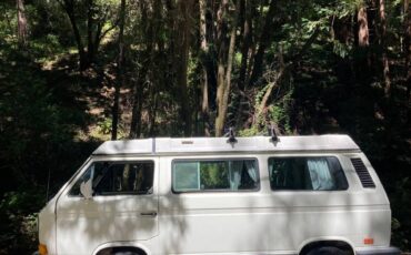 Volkswagen-vanagon-1990-white-1
