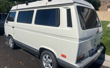 Volkswagen-vanagon-1990-white-11