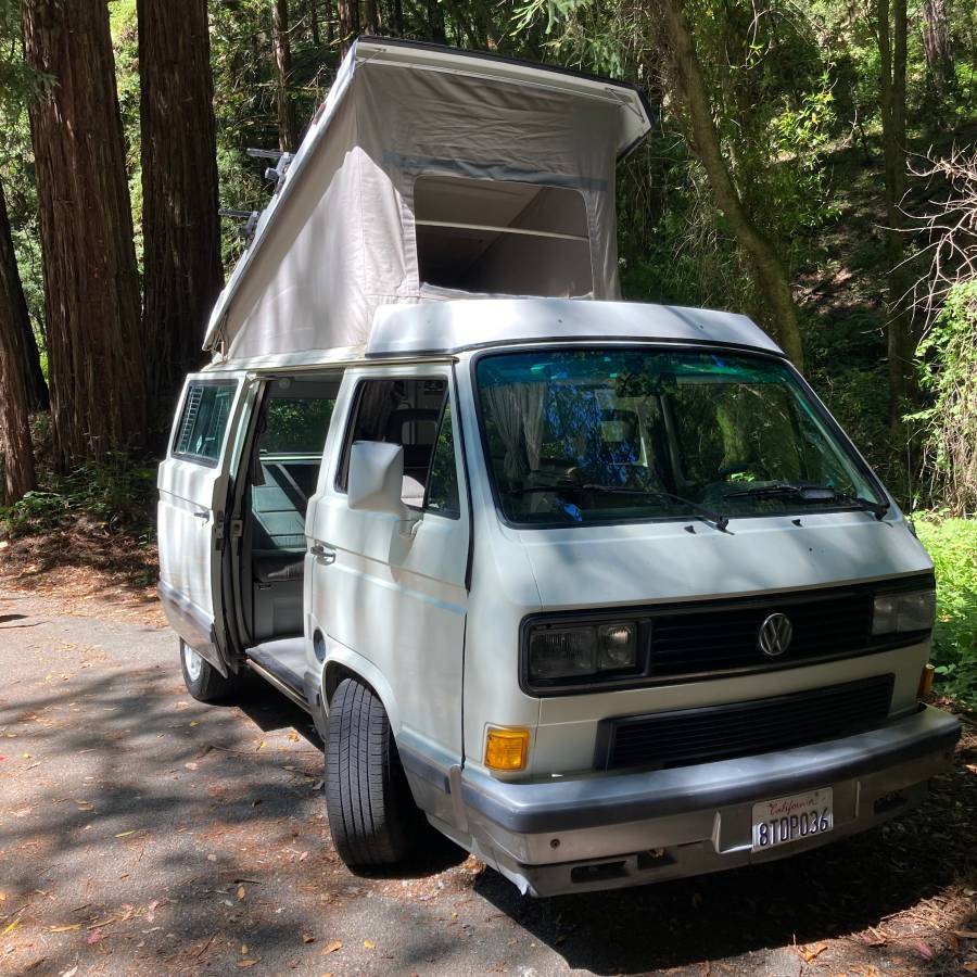 Volkswagen-vanagon-1990-white-11