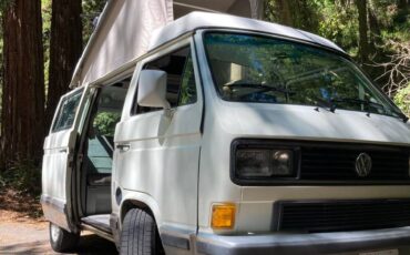 Volkswagen-vanagon-1990-white-12