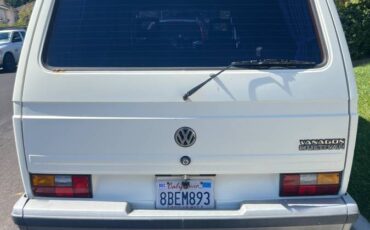 Volkswagen-vanagon-1990-white-13