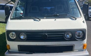 Volkswagen-vanagon-1990-white-14