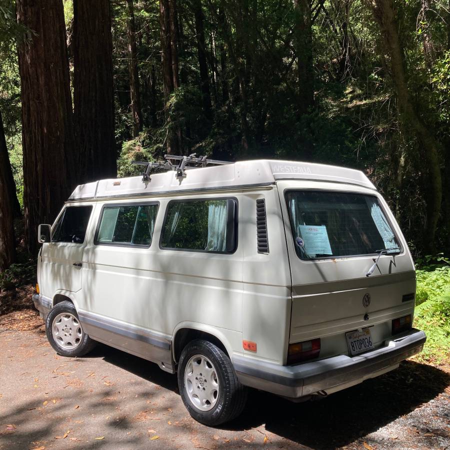 Volkswagen-vanagon-1990-white-2