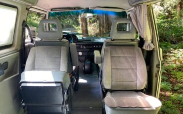 Volkswagen-vanagon-1990-white-4