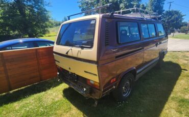 Volkswagen-vanagon-bus-1991-4
