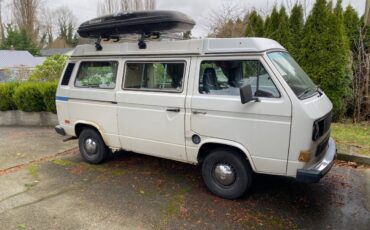 Volkswagen-vanagon-camper-1983-white