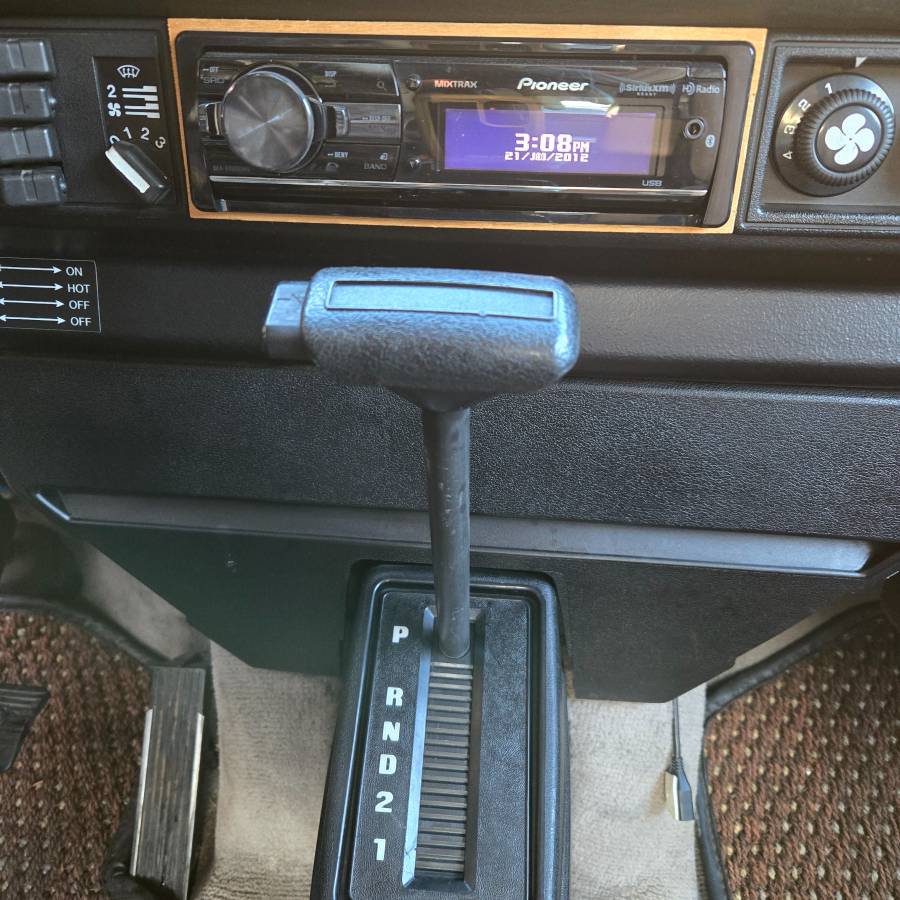 Volkswagen-vanagon-camper-westfalia-1987-blue-19