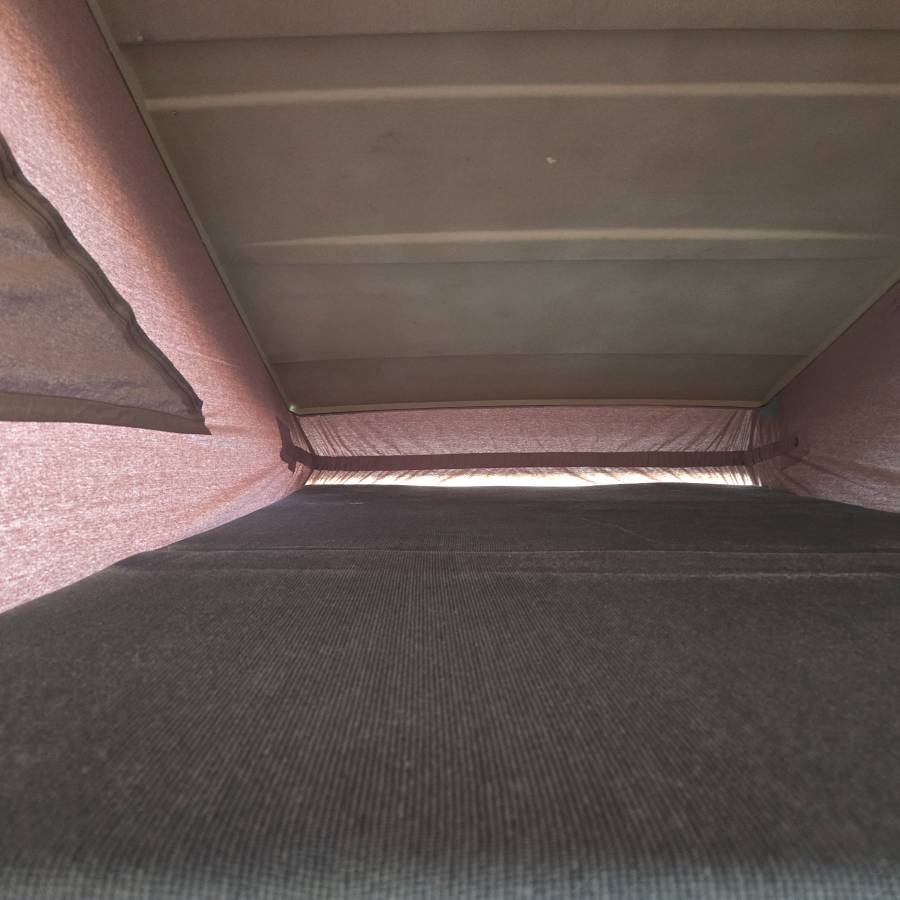 Volkswagen-vanagon-camper-westfalia-1987-blue-6