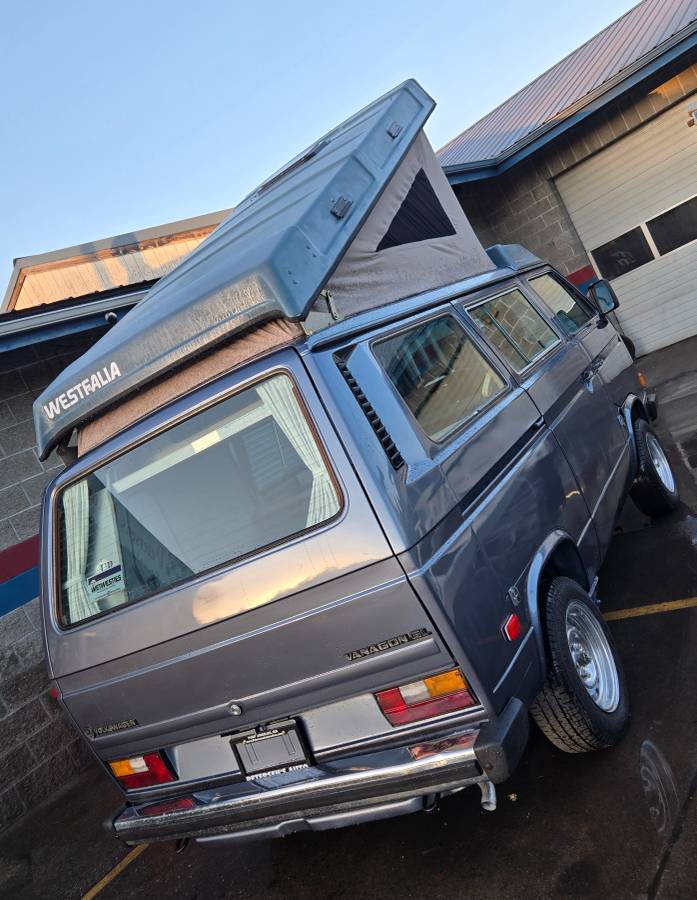 Volkswagen-vanagon-camper-westfalia-1987-blue-8