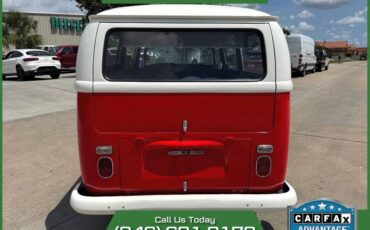 Volkswagen-vanagon-custom-4spd-1968