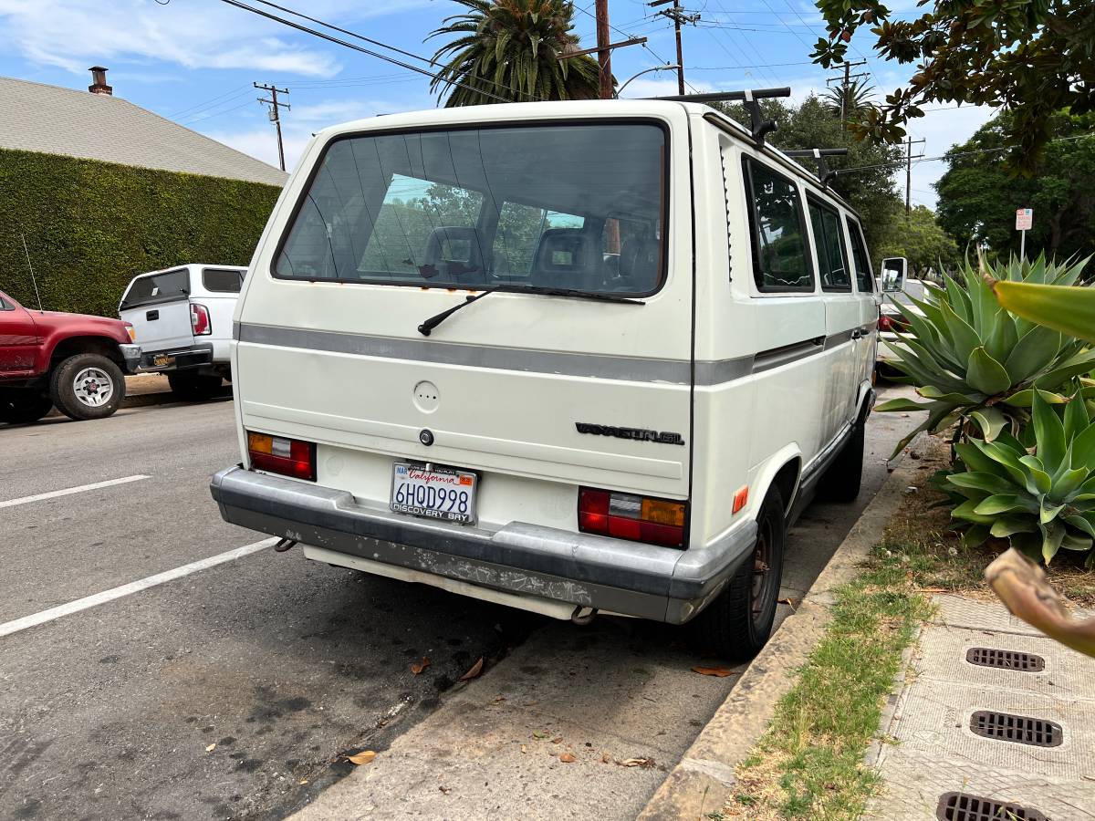 Volkswagen-vanagon-gl-1990-white-6