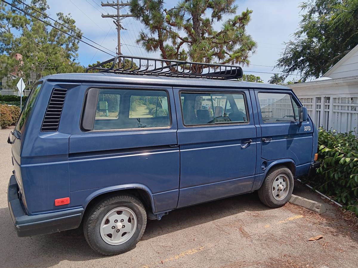 Volkswagen-vanagon-gl-1991-blue-2
