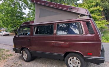 Volkswagen-vanagon-multivan-1991-red-5