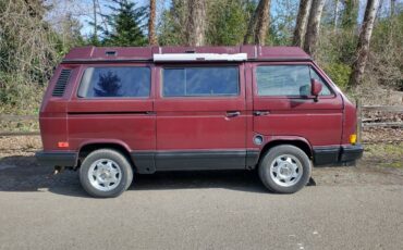 Volkswagen-vanagon-multivan-1991-red-9