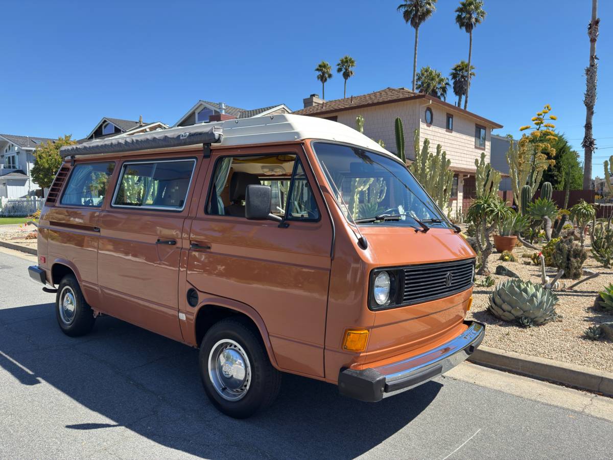 Volkswagen-vanagon-rivier-camper-1980-orange-1