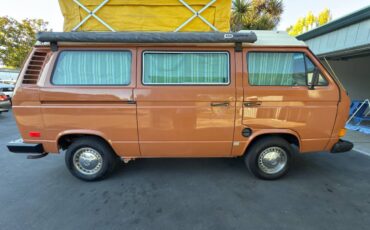 Volkswagen-vanagon-rivier-camper-1980-orange-6