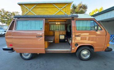 Volkswagen-vanagon-riviera-camper-1980-orange-7