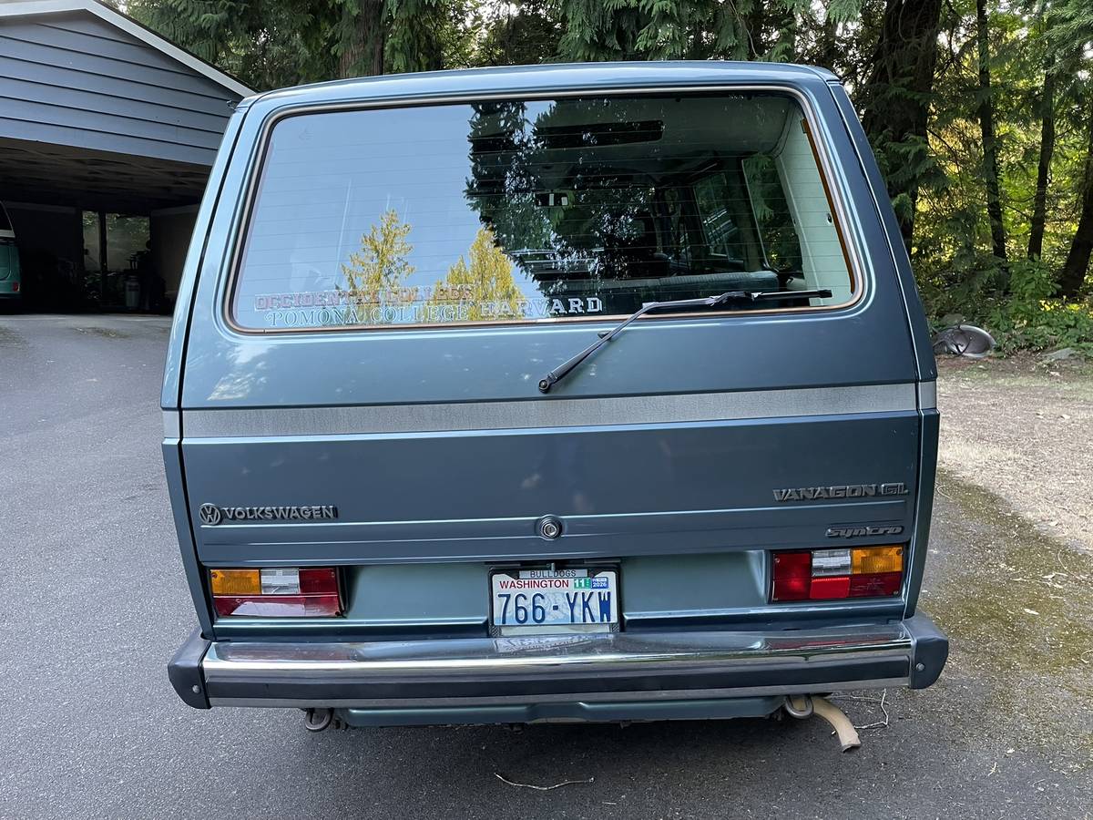 Volkswagen-vanagon-syncro-multivankombi-1987-blue-4