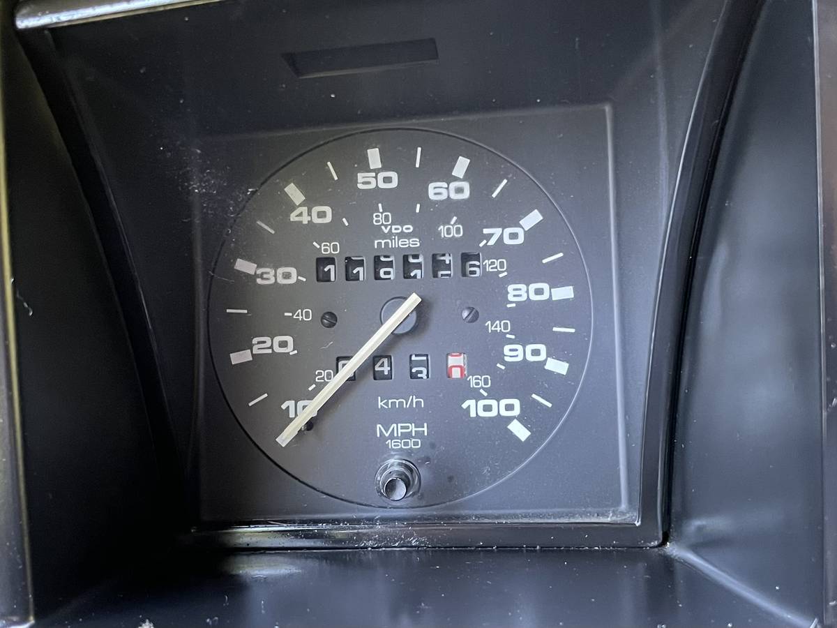 Volkswagen-vanagon-syncro-multivankombi-1987-blue-9