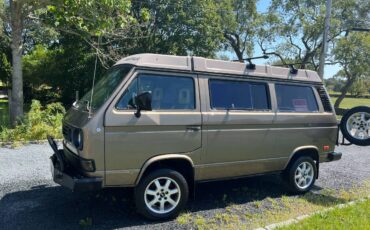 Volkswagen-vanagon-weekender-1985-11