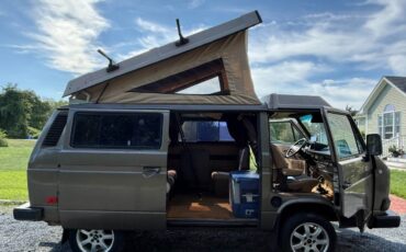 Volkswagen-vanagon-weekender-1985