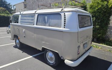 Volkswagen-vanagon-westfalia-1969-11