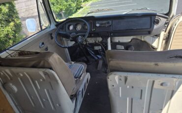 Volkswagen-vanagon-westfalia-1969-3
