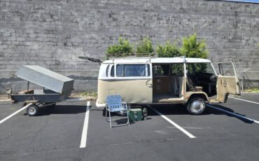 Volkswagen-vanagon-westfalia-1969