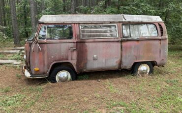 Volkswagen-vanagon-westfalia-1970-red-3
