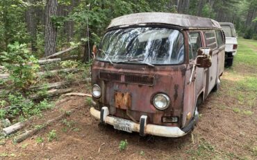 Volkswagen-vanagon-westfalia-1970-red