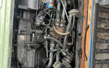 Volkswagen-vanagon-westfalia-1980-orange-11
